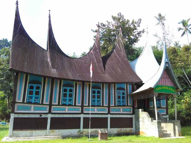 4 Tempat Wisata Paya Kumbah Wajib di Kunjungi